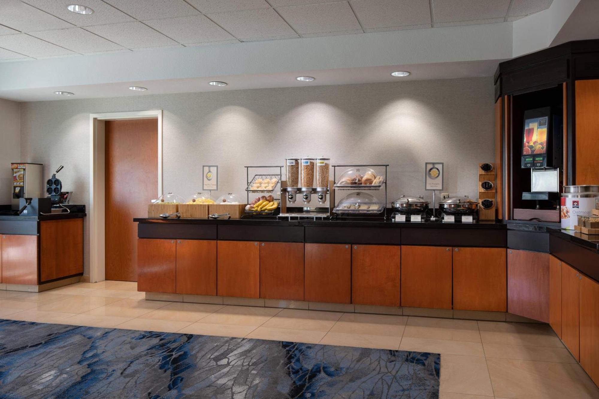 Fairfield Inn & Suites Redding Dış mekan fotoğraf