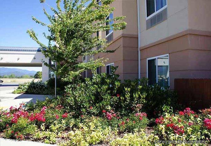 Fairfield Inn & Suites Redding Dış mekan fotoğraf